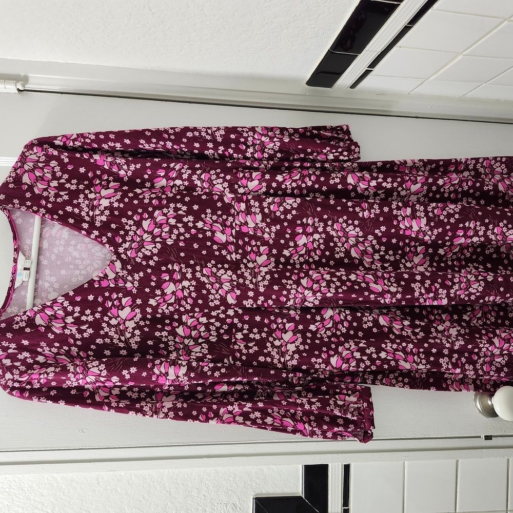 Boden Women's Midi Dress in Purple and Pink Floral